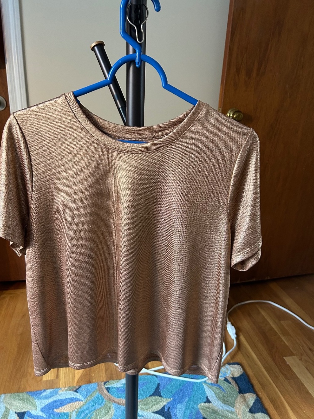 Metallic crew neck tee